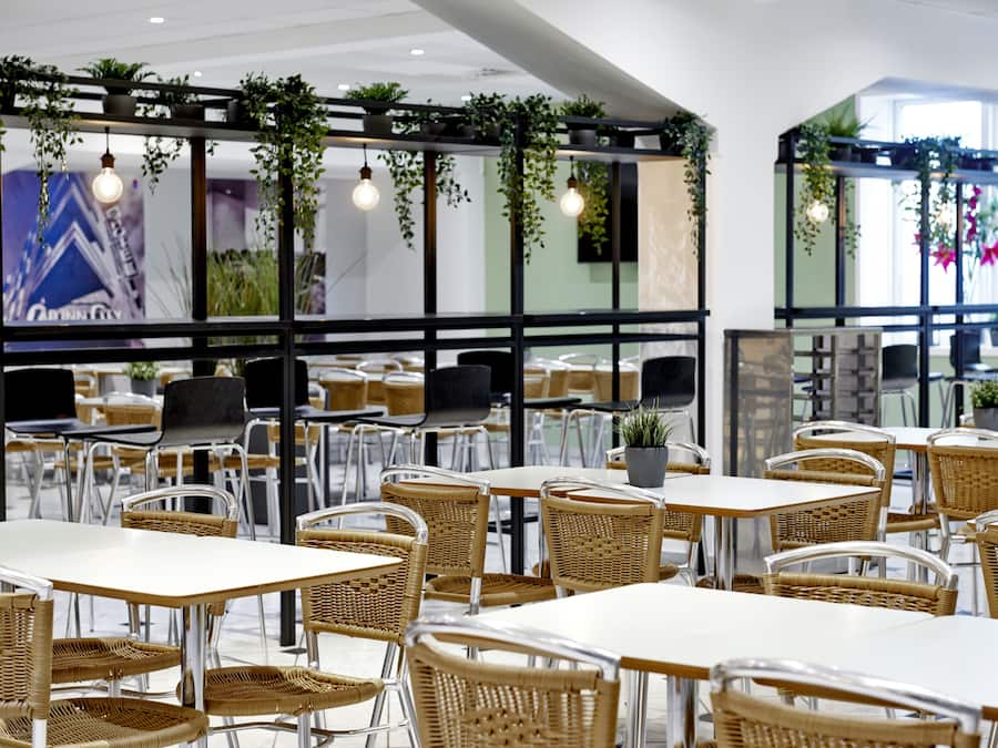 Daily continental breakfast (DKK 125 per person)