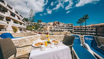 Junior Suite, 1 Bedroom | Terrace/patio