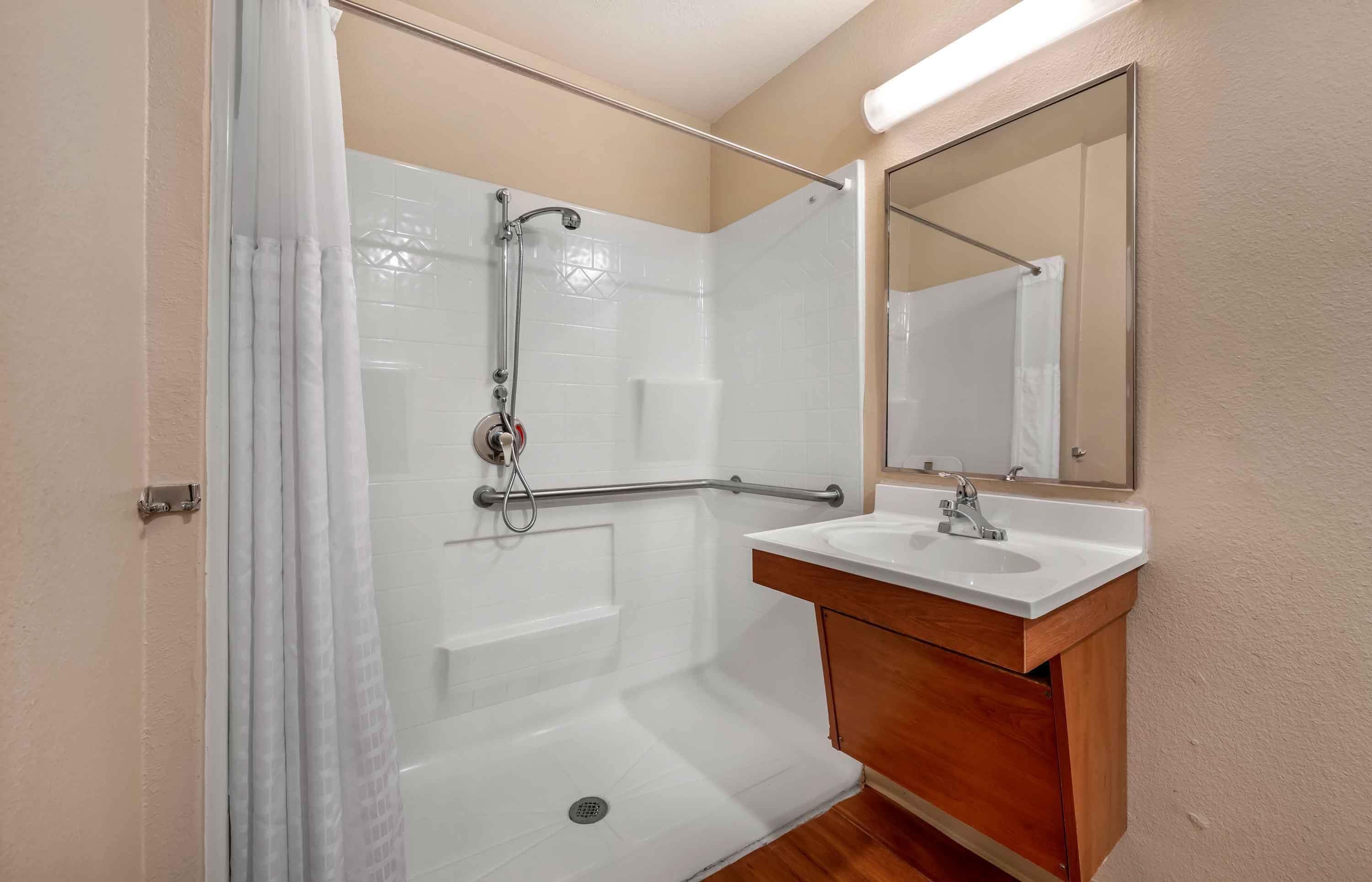 Photo - Extended Stay America Select Suites - Phoenix - West