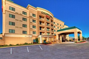 Exterior - Courtyard by Marriott Midland (Midland)