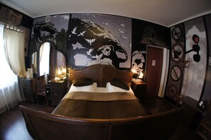 Chambre Familiale (with AC)