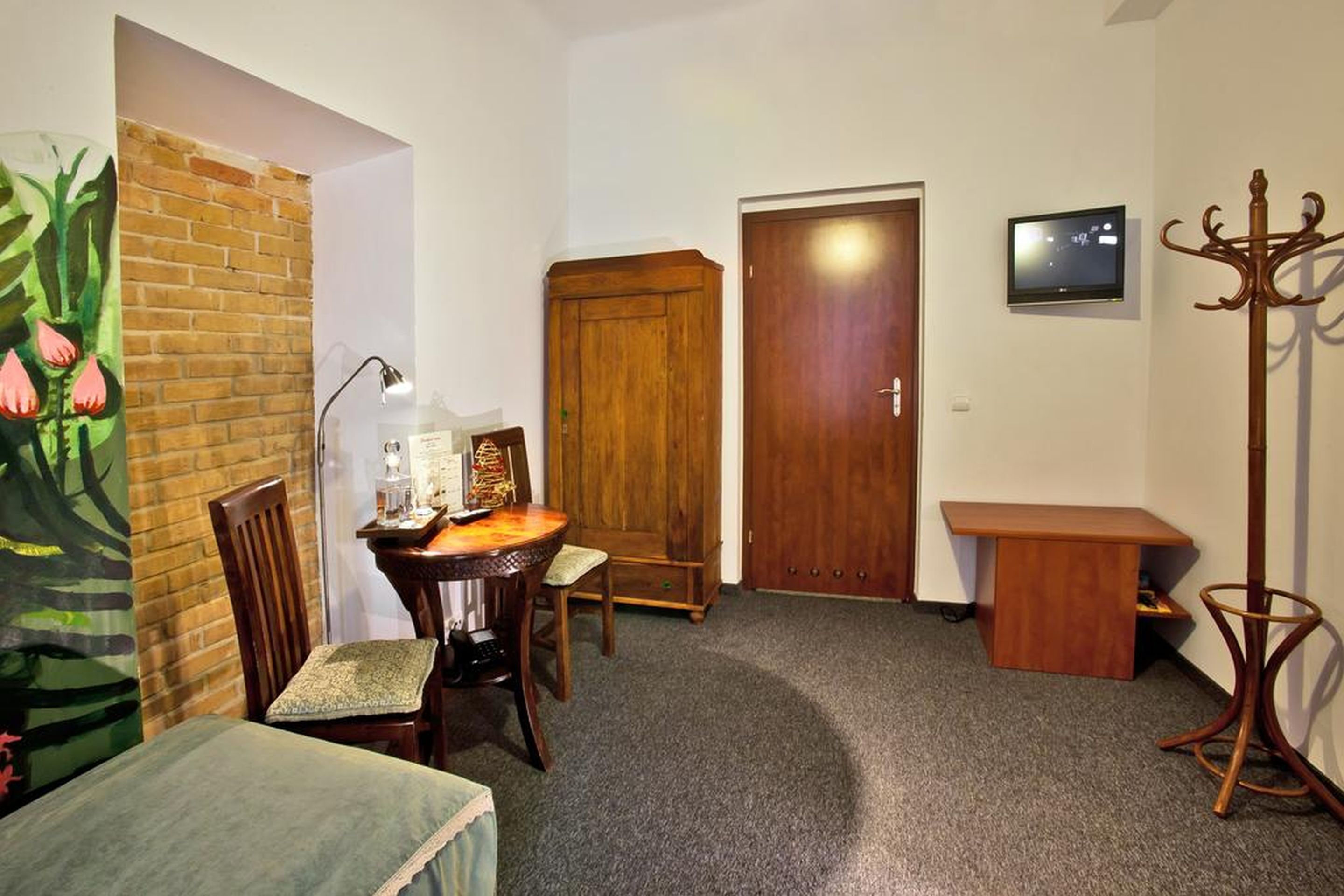 standard twin room | premium bedding, individually decorated, individually furnished