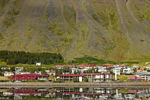 Lake - Hotel Torfnes (Isafjordur)