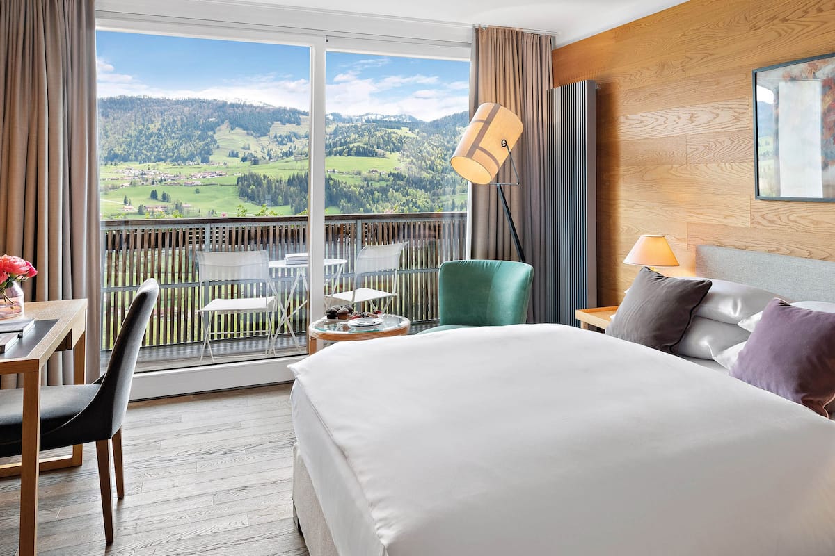 superior double room, balcony, mountain view | mountain view