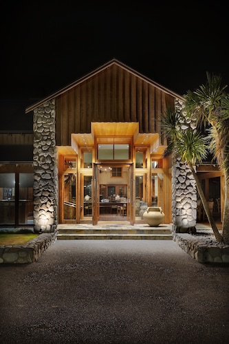 Fable Terrace Downs Resort by Mgallery