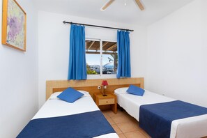 2 bedrooms, in-room safe, iron/ironing board, free WiFi