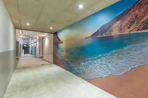 Couples treatment room(s), sauna, steam room, body treatments