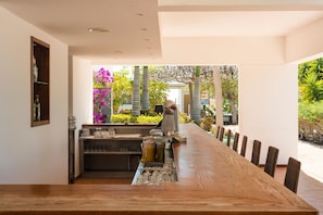 2 restaurants; lunch served  - Costa Calero Hotel Thalasso & Spa (Yaiza)