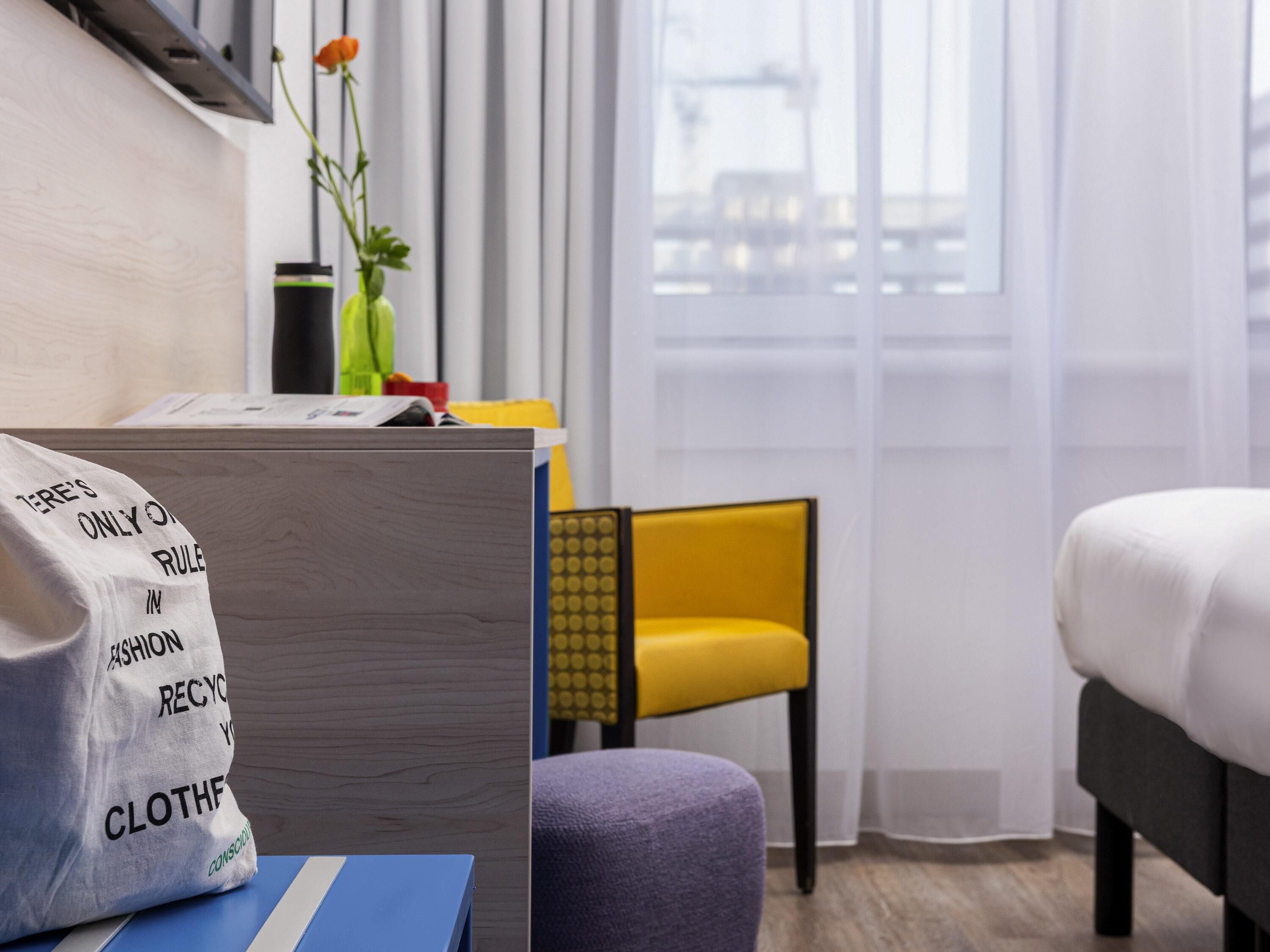 Photo - greet Berlin Alexanderplatz