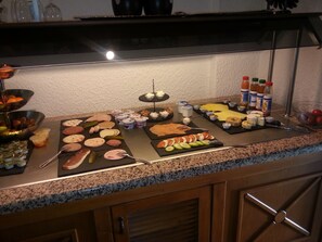 Daily buffet breakfast (EUR 6.50 per person)