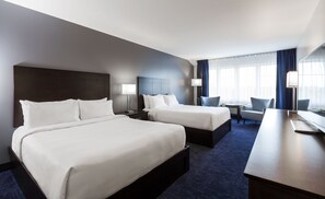 Standard Room, 2 Queen Beds | Premium bedding, minibar, desk, laptop workspace - Imperia Hotel and Suites (Saint-Eustache)
