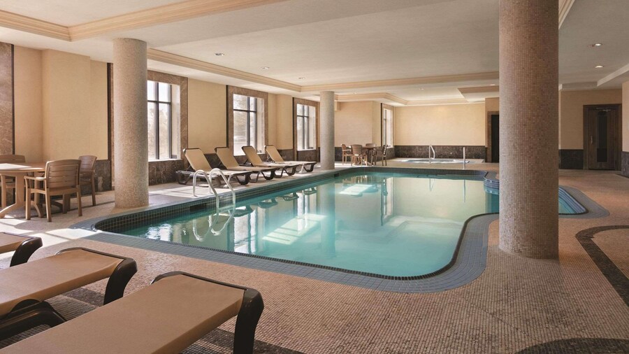 Radisson Hotel Toronto Airport West