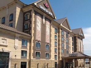Exterior - Radisson Hotel Toronto Airport West (Mississauga)