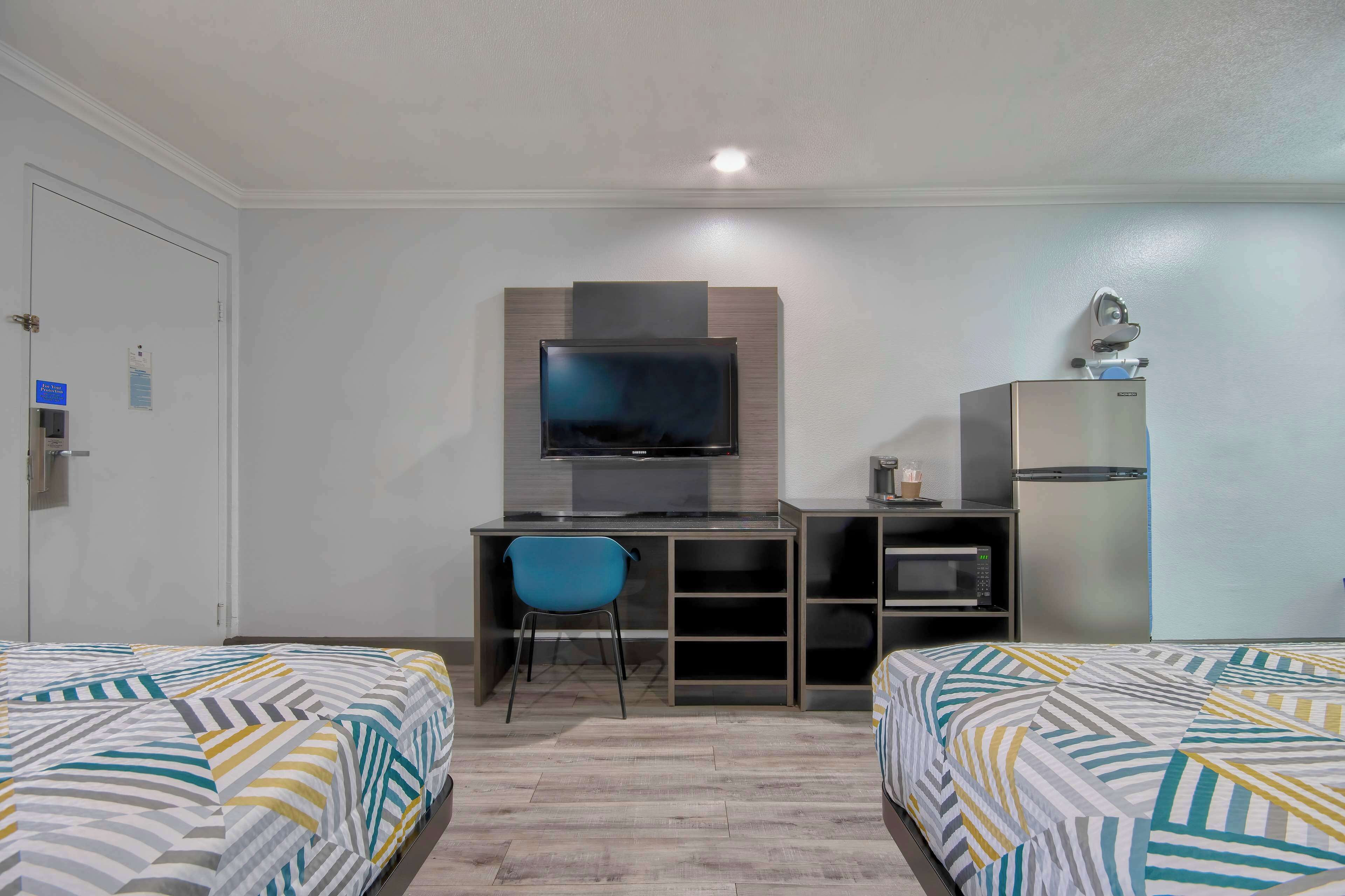 Foto - Studio 6 Suites San Bernardino, CA