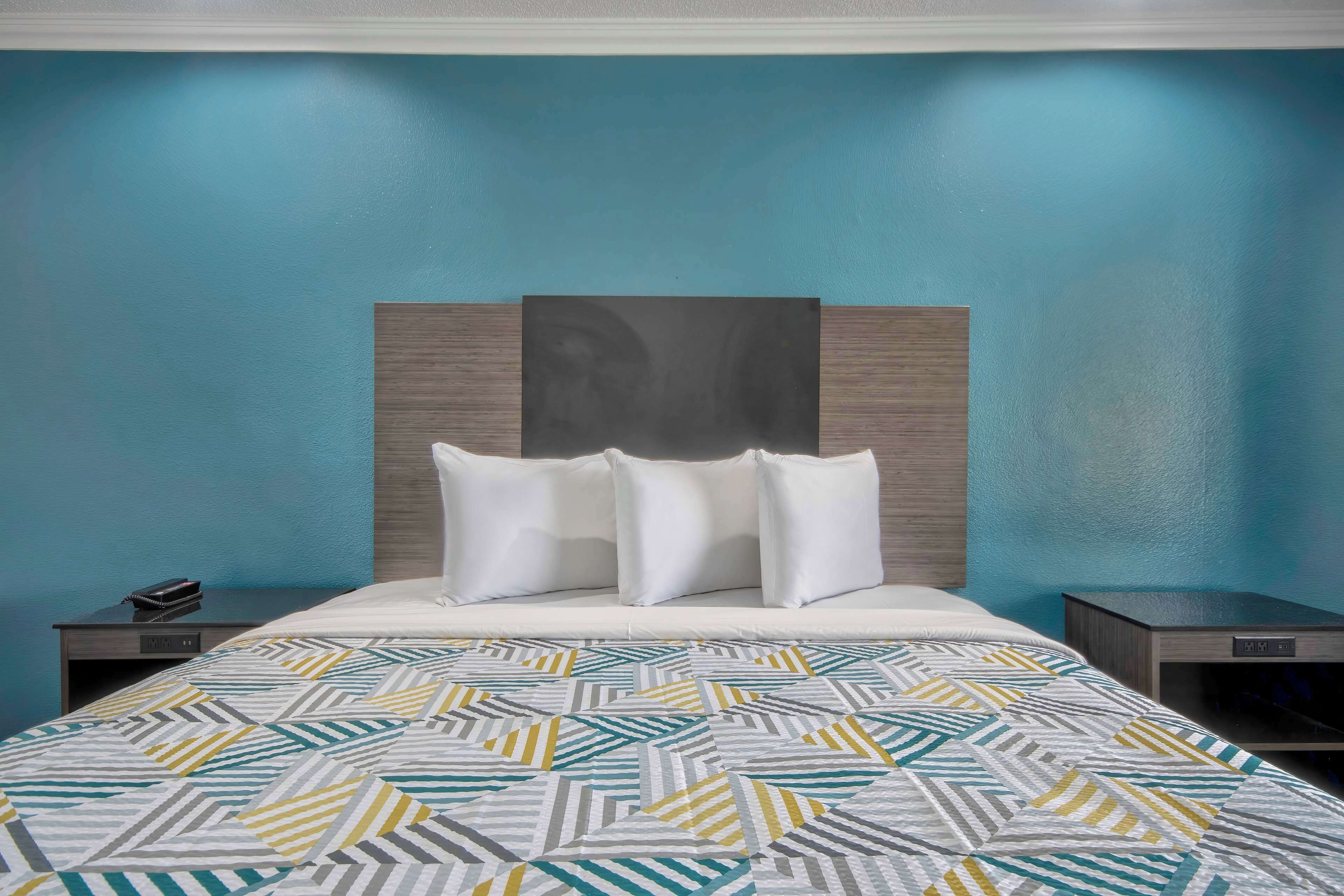 Foto - Studio 6 Suites San Bernardino, CA