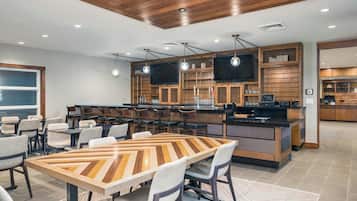 Daily buffet breakfast (USD 15.95 per person)