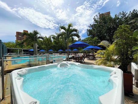 Terrace/patio. Hotel San Fernando Plaza