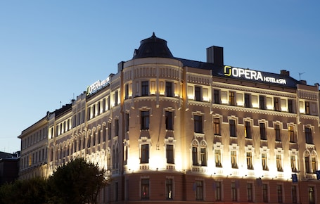 Front of property - evening/night