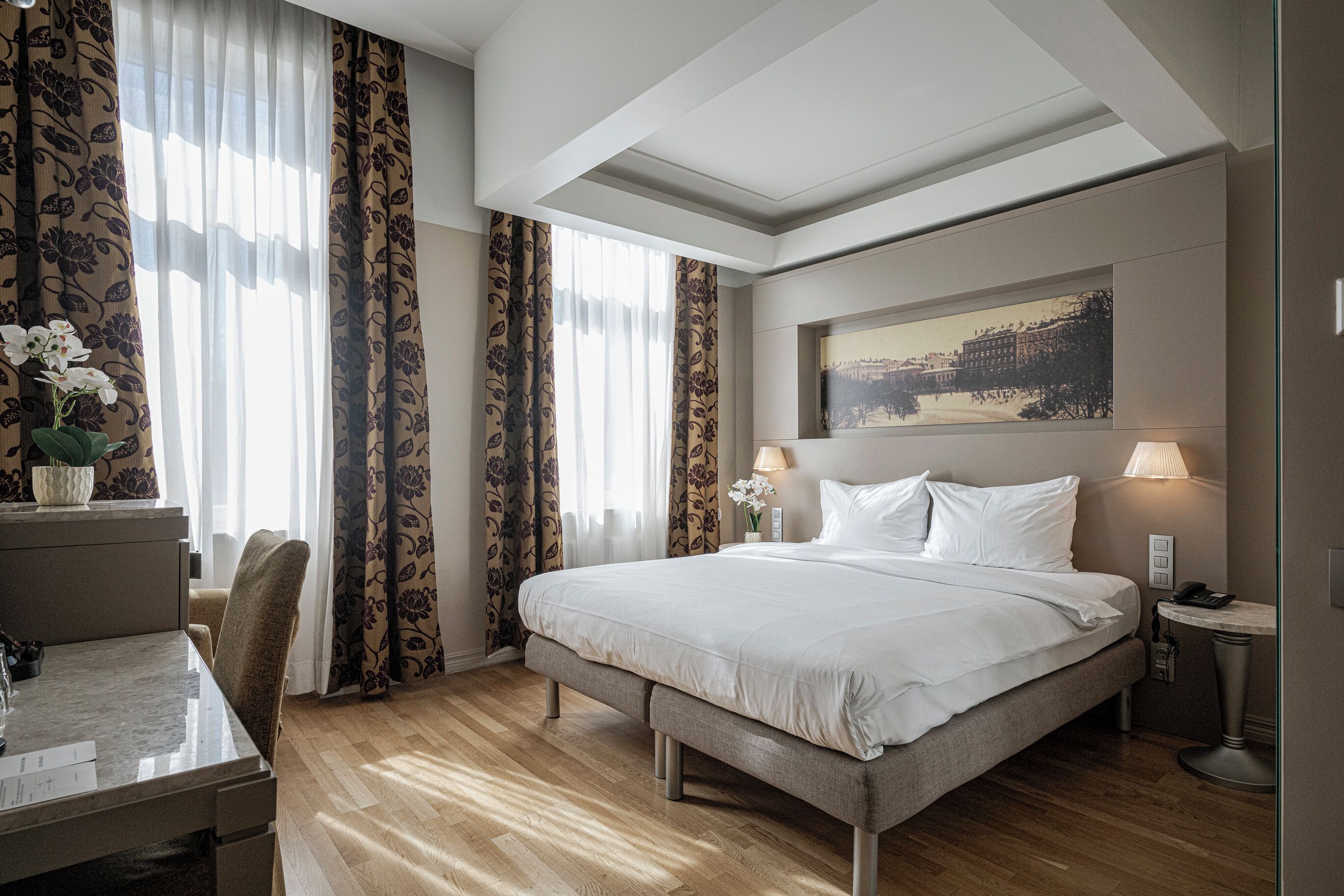 Photo - Opera Hotel