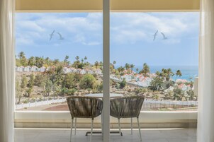 Superior Double Room, Sea View | Premium bedding, in-room safe, individually decorated