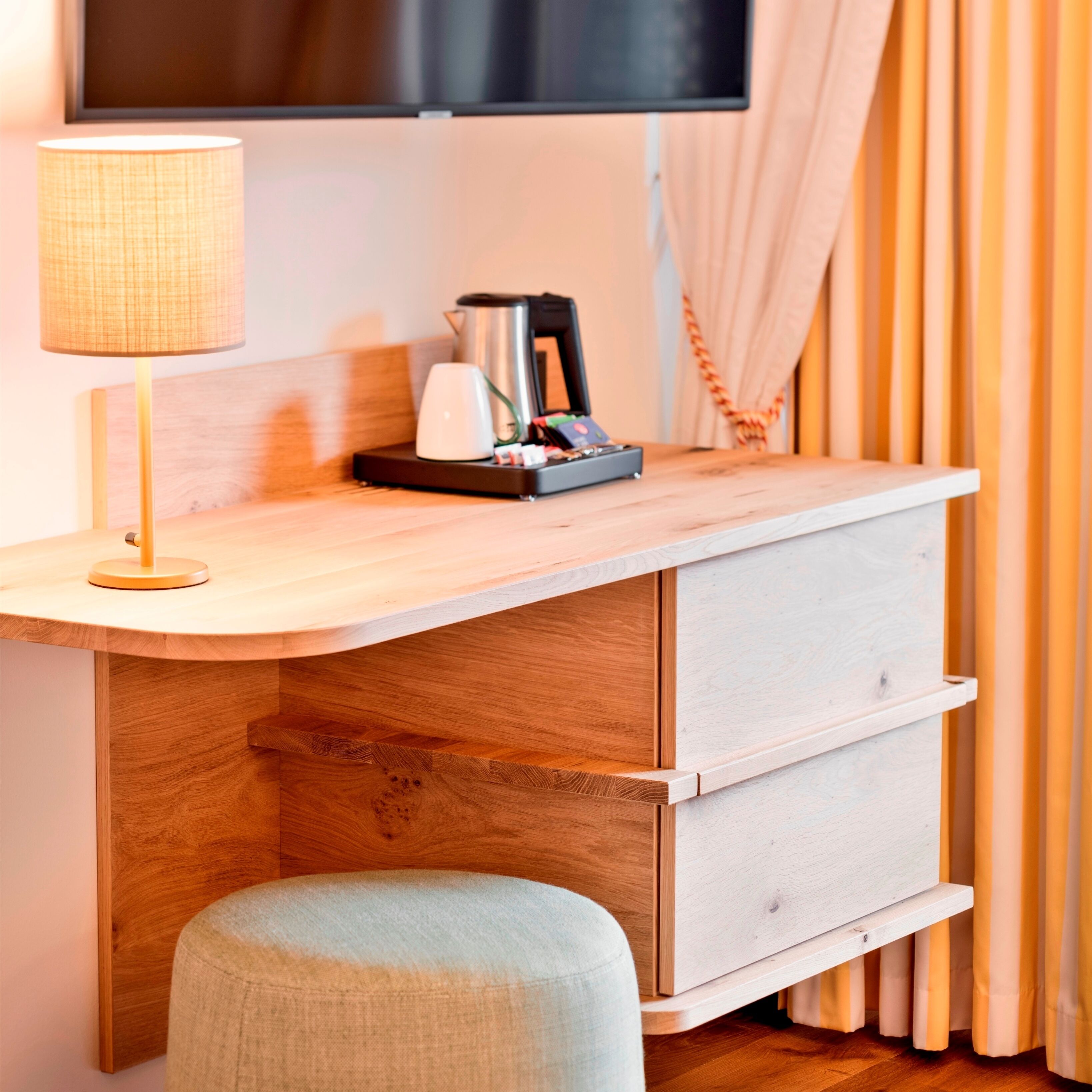 deluxe einzelzimmer | 1 bedroom, hypo-allergenic bedding, minibar, in-room safe