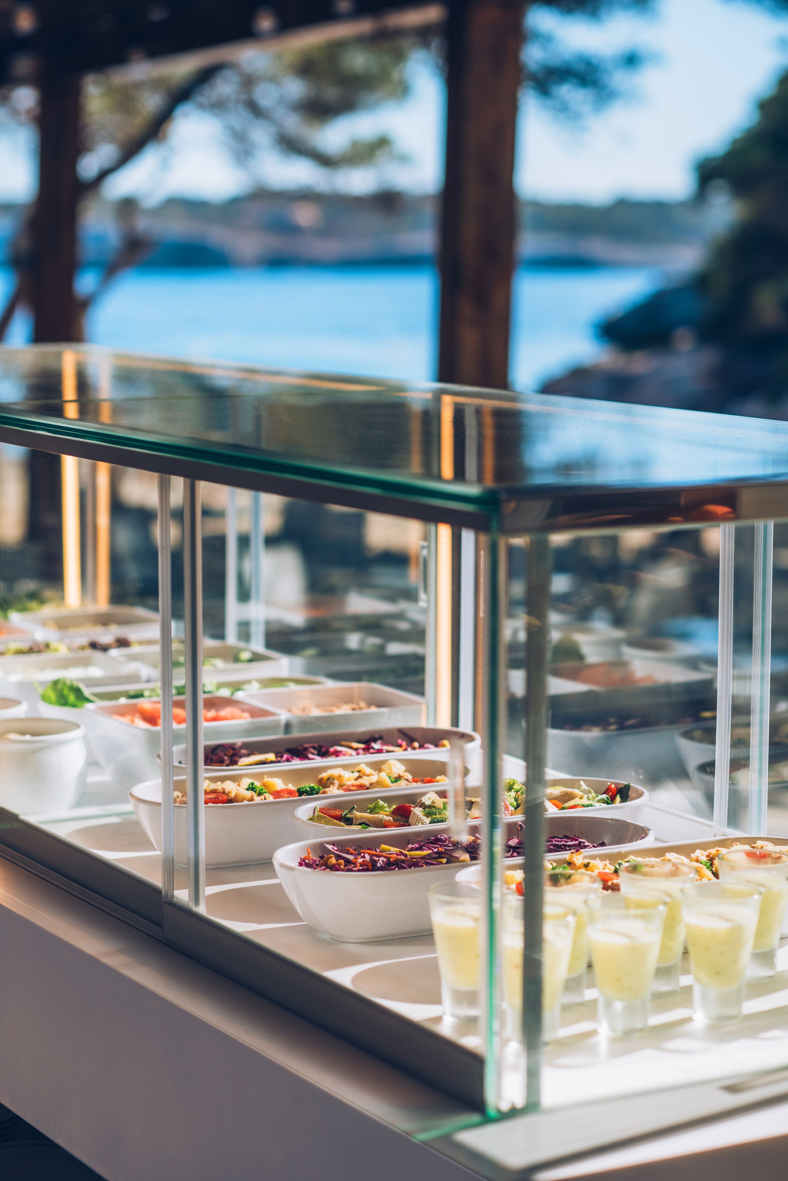 5 Restaurants, Frühstück, Mittagessen, lokale und internationale Küche