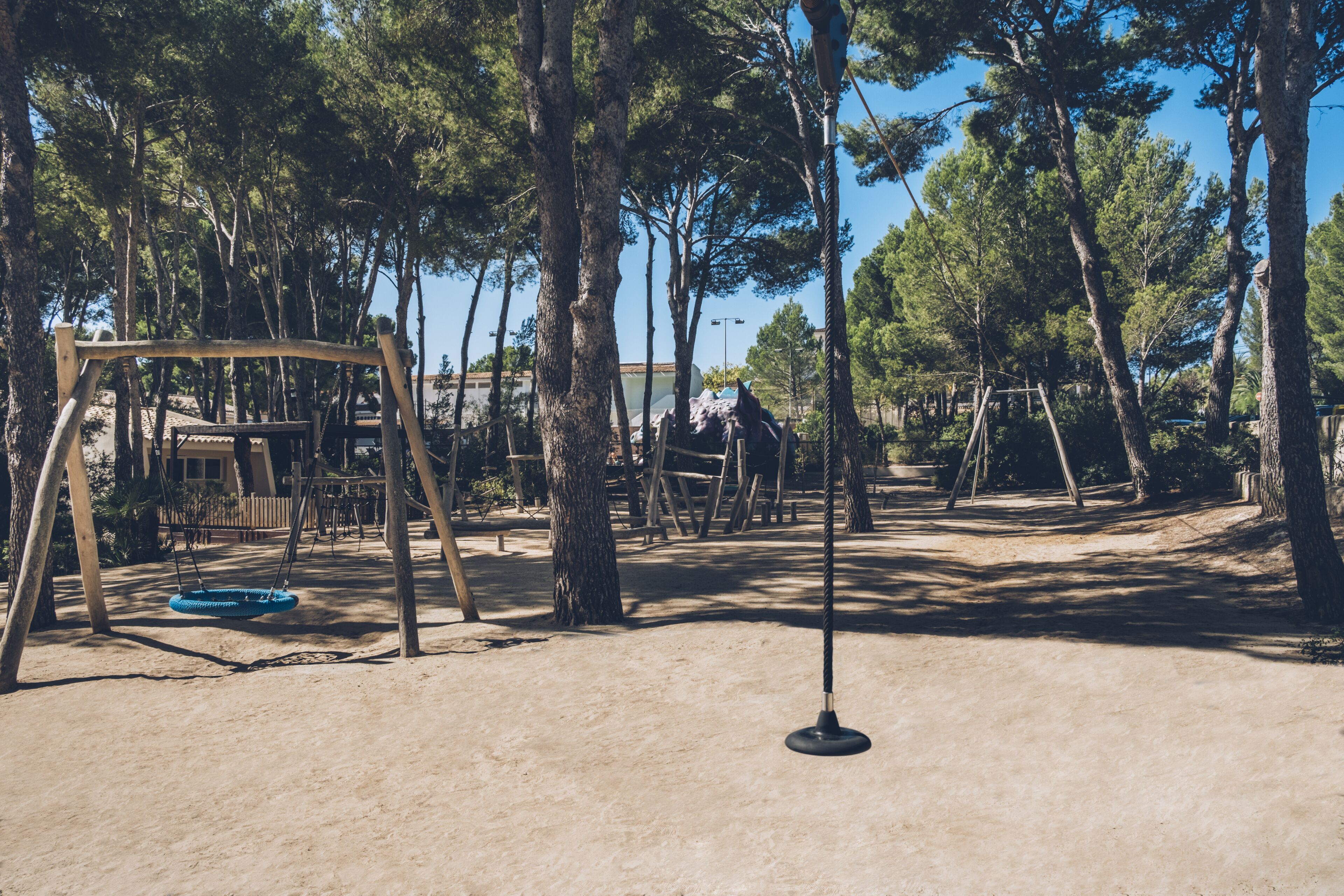 children’s play area – outdoor