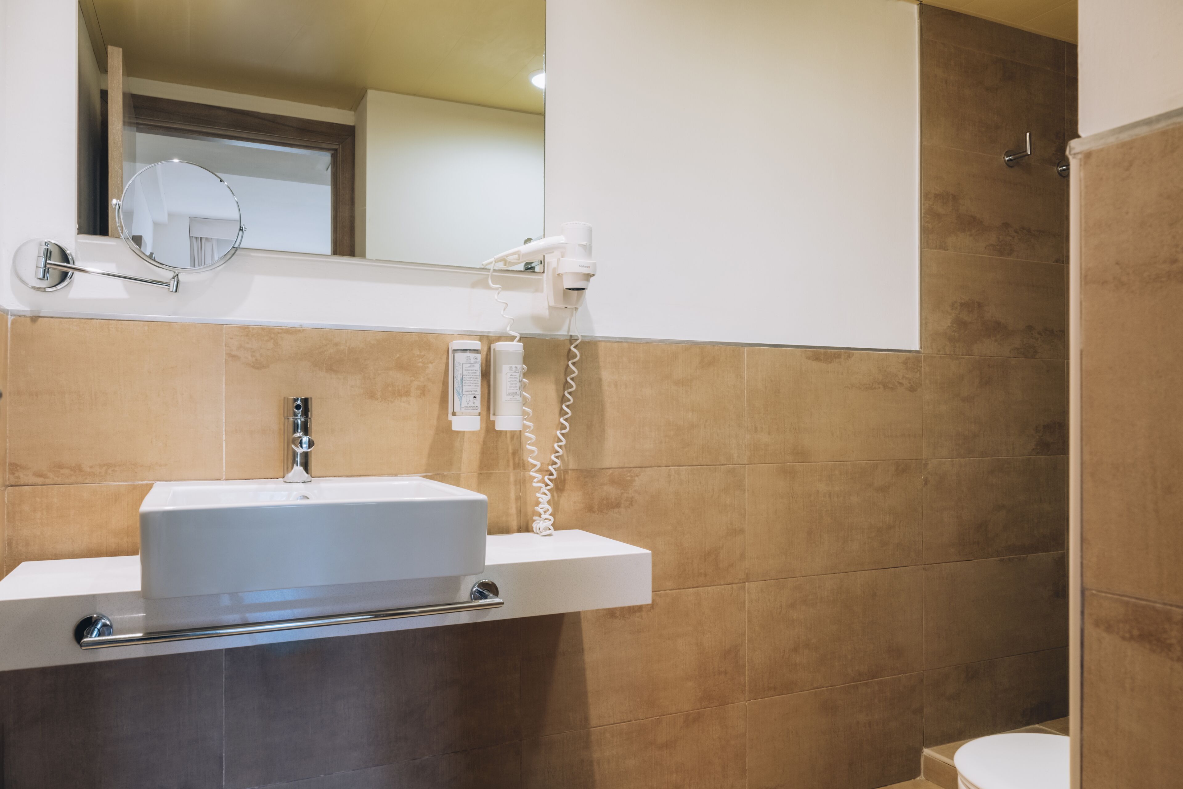 double room, sea view | bathroom | shower, eco-friendly toiletries, hair dryer, towels