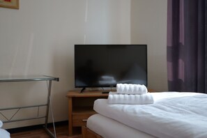 Basic Twin Room