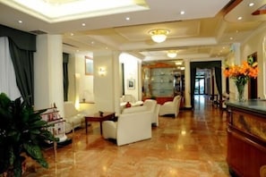 Lobby - Hotel Dei Platani (Nola)