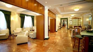 Bar lounge