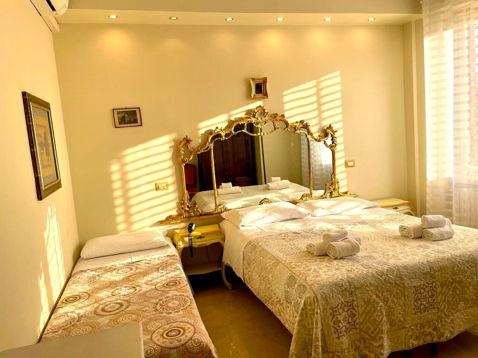 Photo - Hotel Original