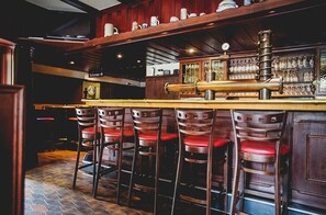 Bar (di hartanah)