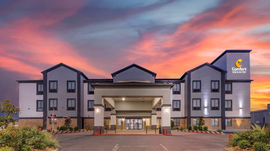 Comfort Inn & Suites