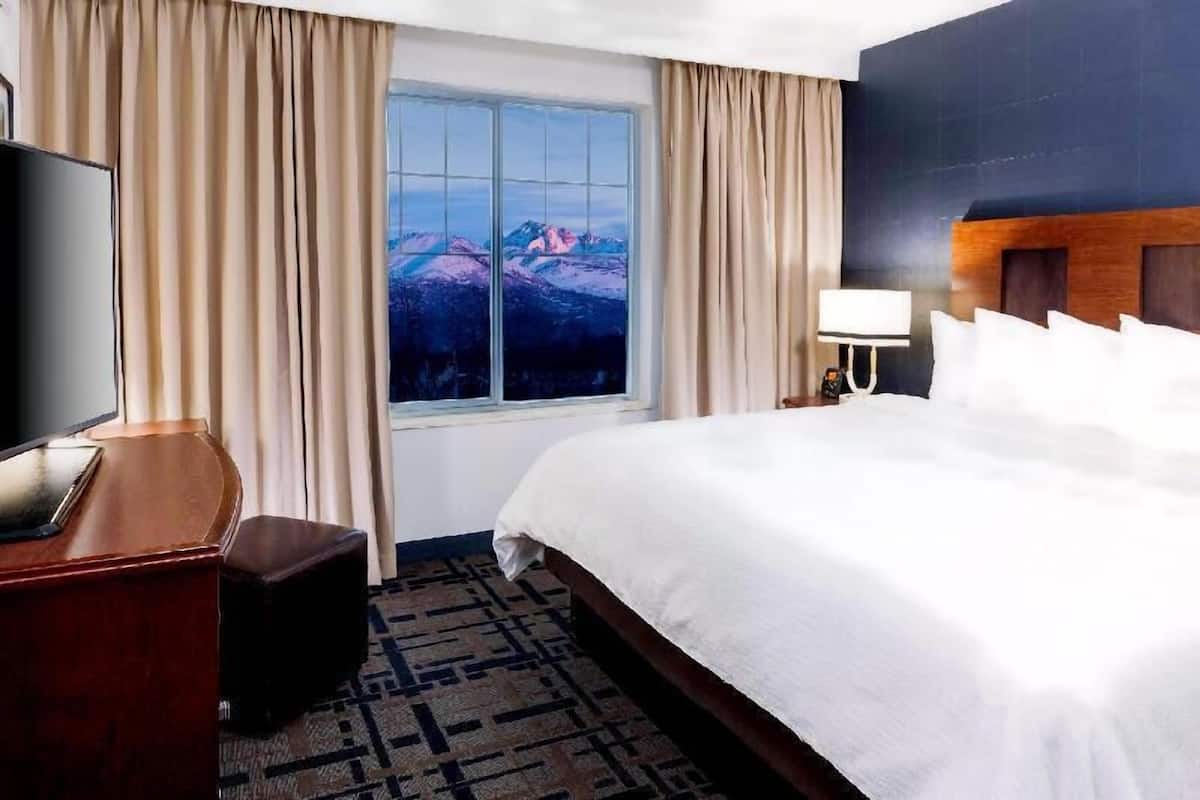 1 bedroom, premium bedding, in-room safe, individually decorated