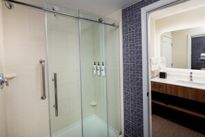 Bathroom shower - Homewood Suites by Hilton Denver Int'l Airport (Denver)