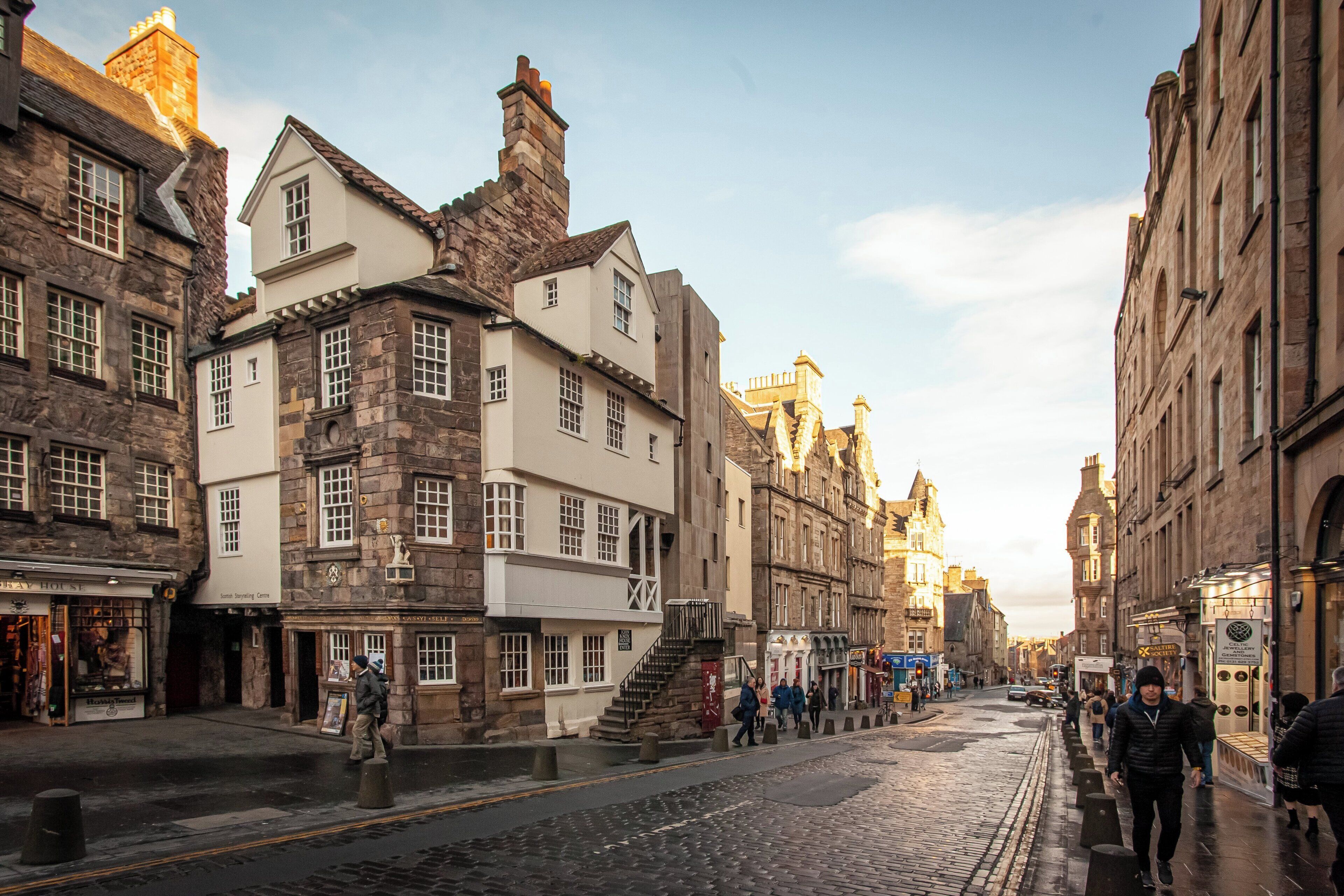 Photo - Holiday Inn Express Edinburgh Royal Mile by IHG