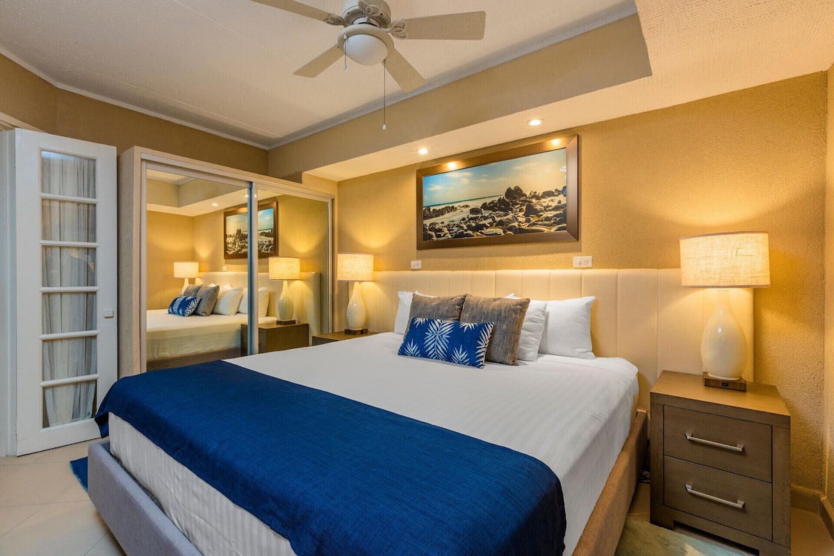 1 bedroom, in-room safe, desk, blackout curtains