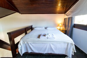 Superior Room, Lanai, Mezzanine | Minibar, free WiFi, bed sheets - HOTELARE Hotel Villa Di Capri (Ubatuba)