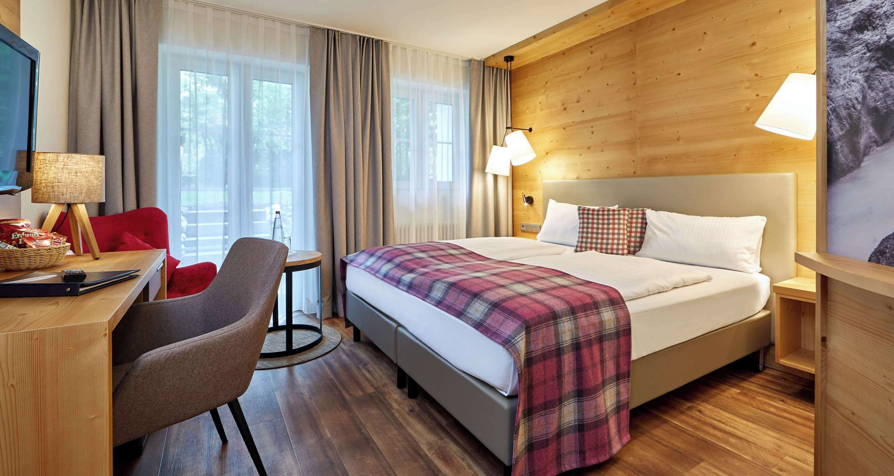 Superior-Zimmer, Mehrere Betten, Balkon | Literie de qualité supérieure, coffres-forts dans les chambres