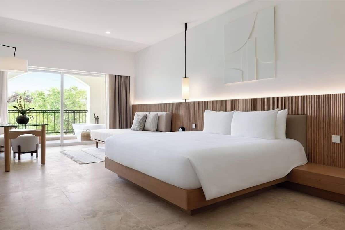 Junior Suite Mangrove View With Balcony