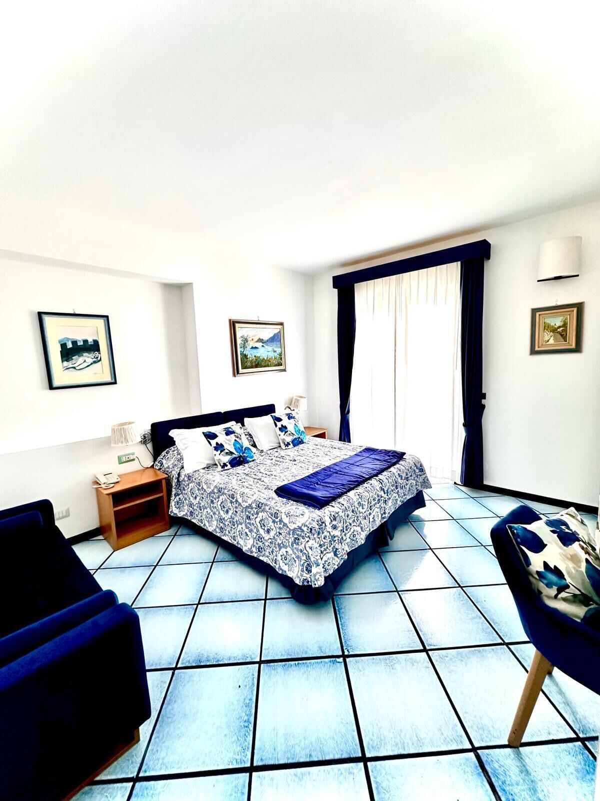 double or twin room, balcony, sea view | minibar, in-room safe, desk, soundproofing