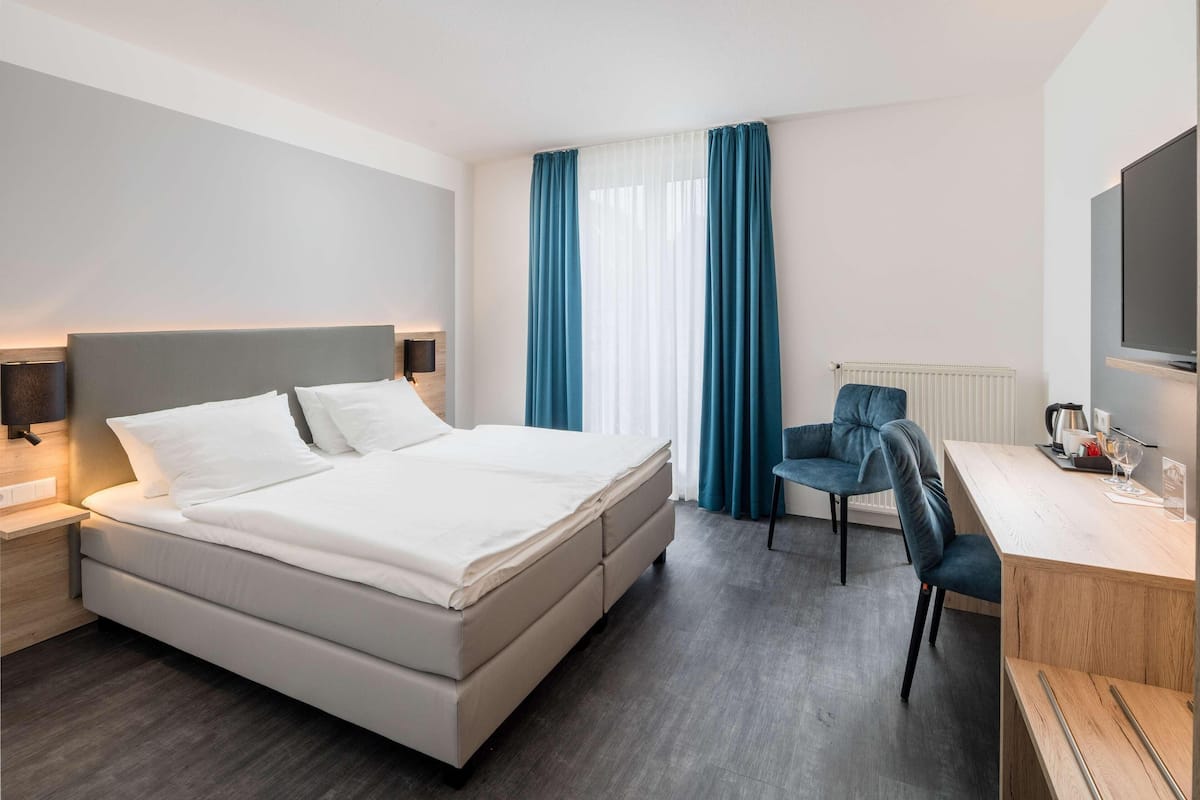 In-room safe, desk, blackout curtains, soundproofing