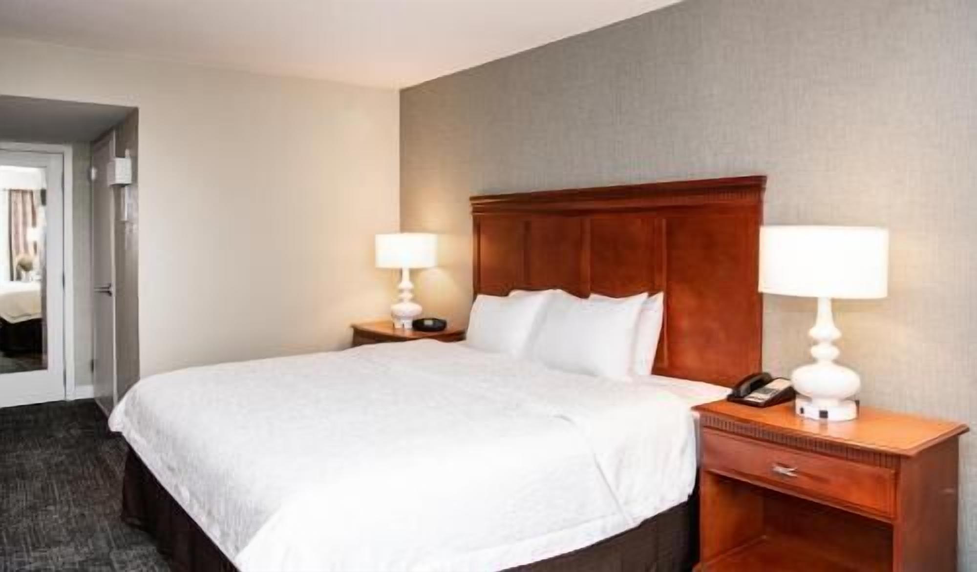 Premium bedding, down comforters, pillowtop beds, in-room safe