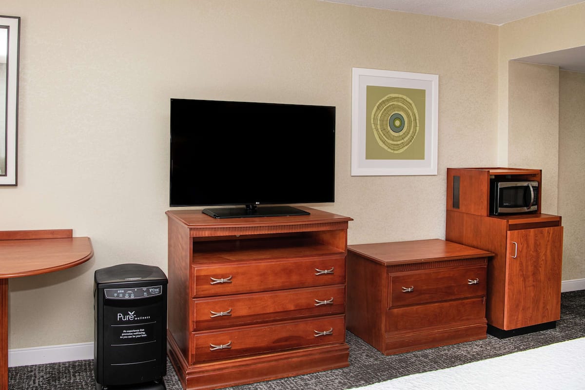 Room, 1 King Bed (Pure Wellness) | Premium bedding, down comforters, pillowtop beds, in-room safe