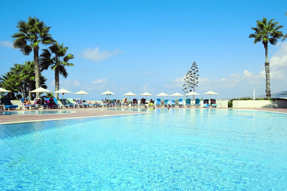 Cynthiana Beach Hotel