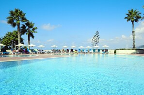 Indoor pool, 2 outdoor pools - Cynthiana Beach Hotel (Kissonerga)
