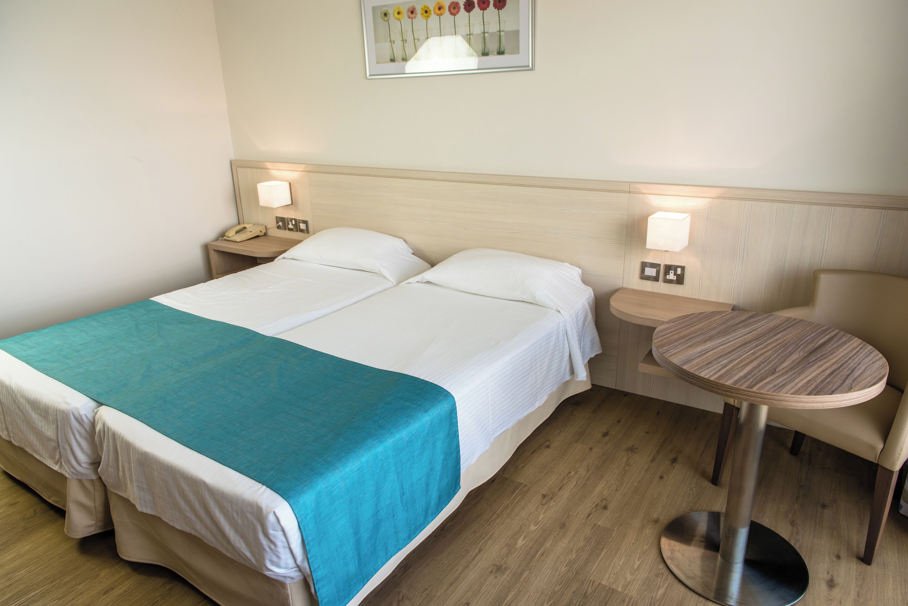 In-room safe, free WiFi, bed sheets