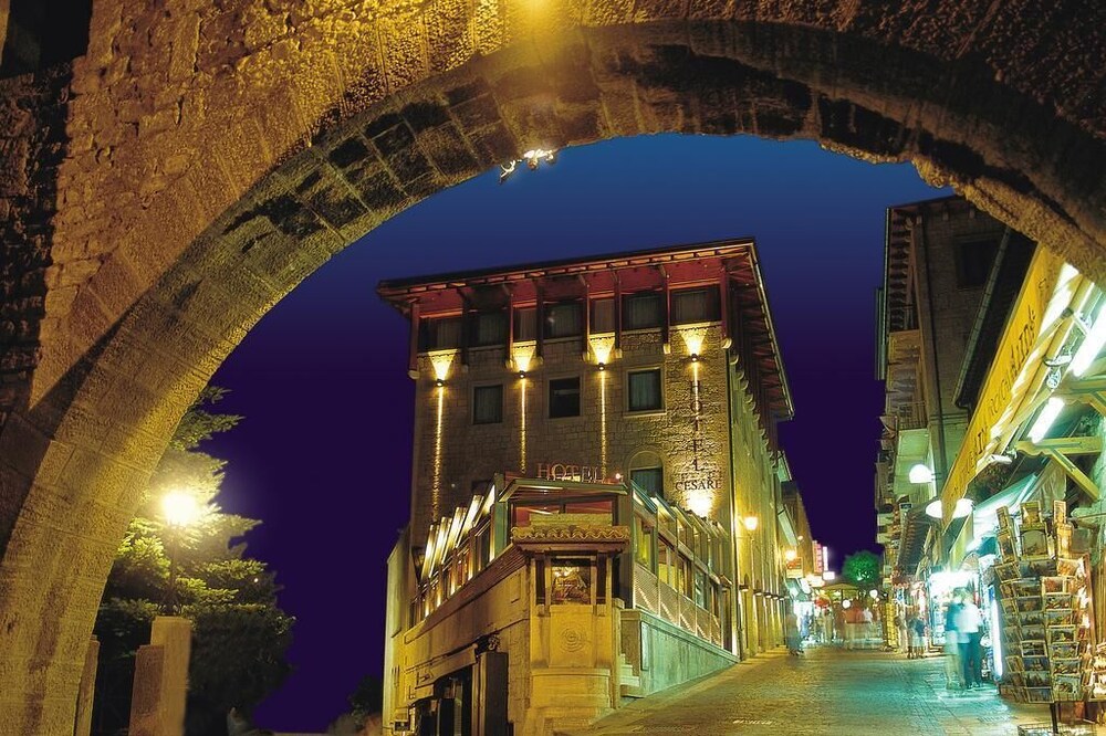 Hotel Cesare