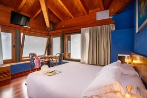 Chambre Deluxe, bain Ă remous, vue montagne